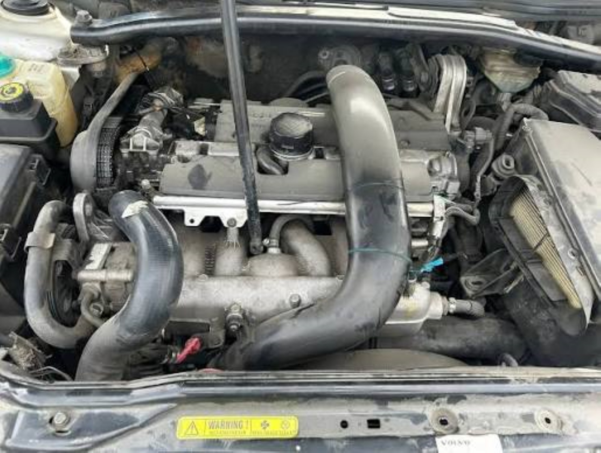 97- Volvo V70 2.3l – Engine – Engine Only B5234T6 ENGINE Volvo V70 R AWD 2.3T - Image 1