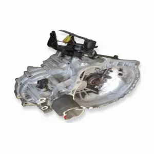 Hyundai Getz 1.6i GLS / Elantra 1.6i / Matrix 1.6i (Famous local performance pocket-rocket manual).